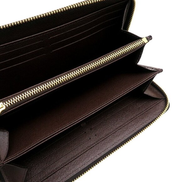 LOUIS VUITTON Brown Damier Wallet - Picture 5 of 10